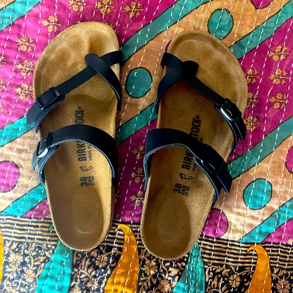 Birkenstock Shoes - Birkenstock sandals Worn twice🌅 Never worn outside